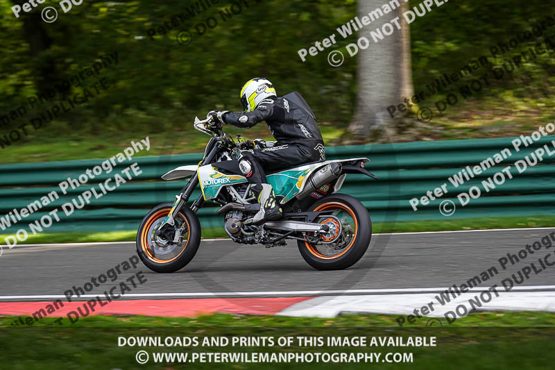 cadwell no limits trackday;cadwell park;cadwell park photographs;cadwell trackday photographs;enduro digital images;event digital images;eventdigitalimages;no limits trackdays;peter wileman photography;racing digital images;trackday digital images;trackday photos